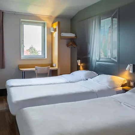 Strasbourg Nord Artisans Szálloda Vendenheim