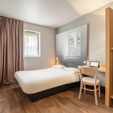 Hotel Strasbourg Nord Artisans 2*