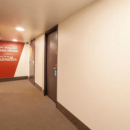 Szálloda Strasbourg Nord Artisans