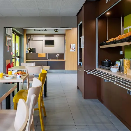 Hotel Strasbourg Nord Artisans 2*