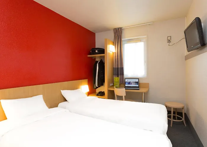 Hotel Strasbourg Nord Artisans 2*
